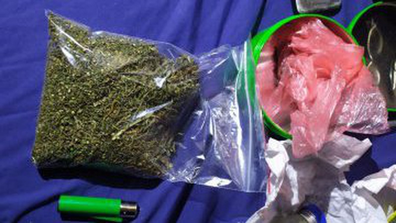 У місті на Волині затримали групу наркозбувачів