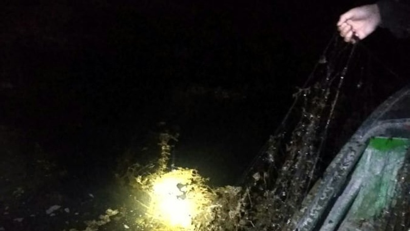 Зі ставка волинського селища витягнули пів кілометра браконьєрських сіток