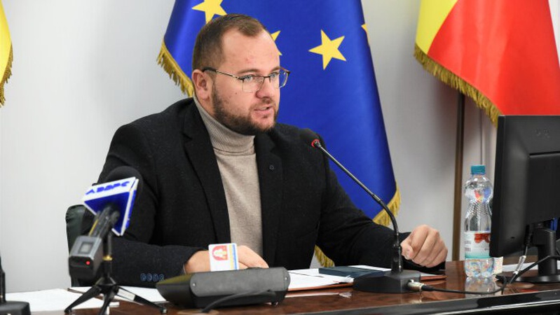 Мер Луцька Поліщук заробляє в середньому 93 тисячі на місяць