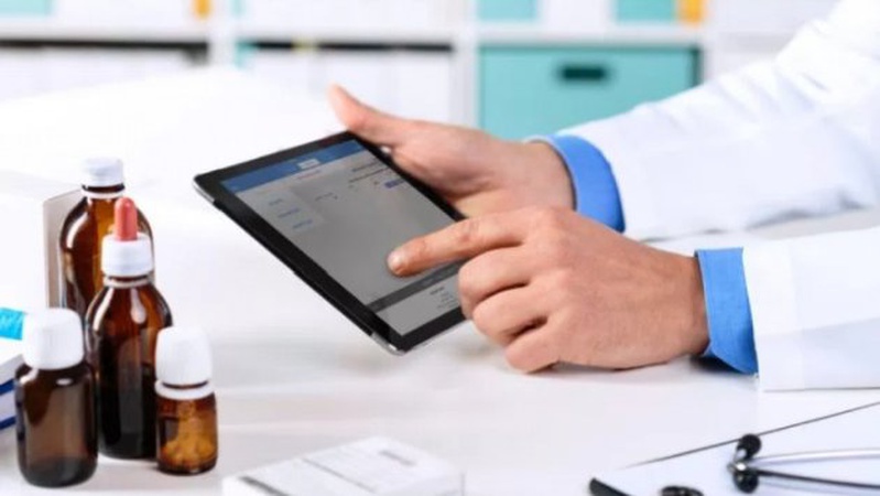 Які препарати будуть за е-рецептами: у МОЗ розвіяли міфи щодо нововведення