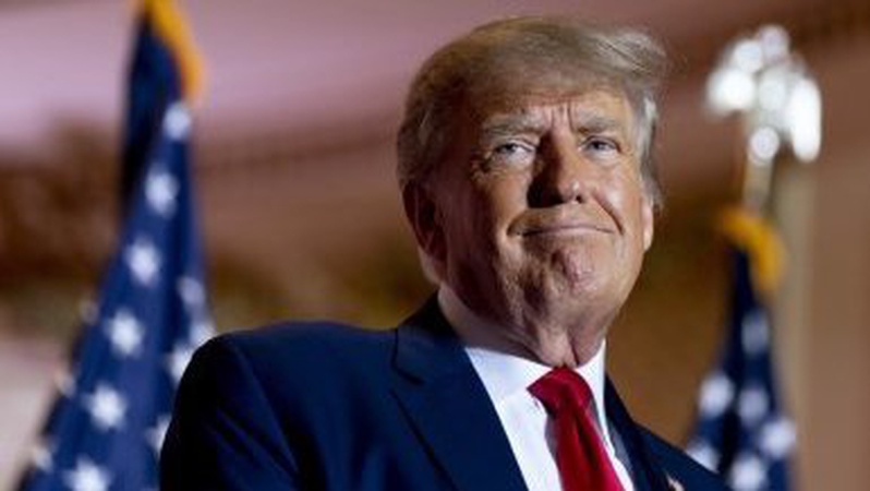 Трамп погрожує зупинити допомогу України