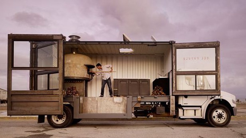 У Нововолинськ приїде пересувна піцерія із Шотландії