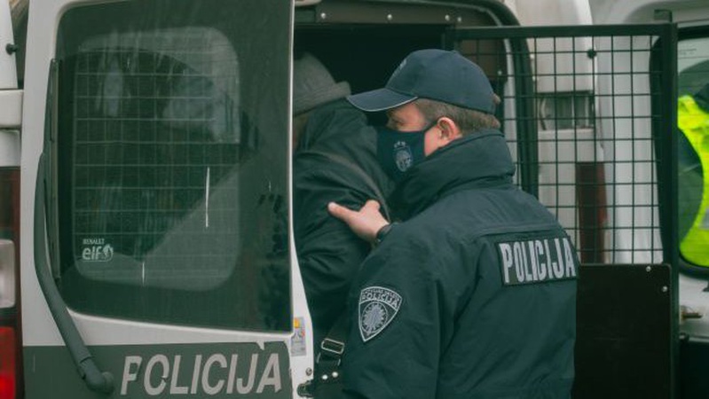 росія у Латвії намагається вербувати українських біженців