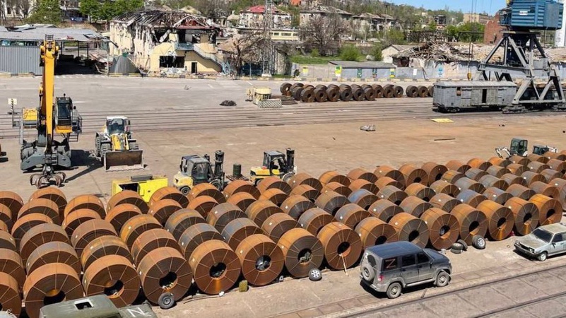 Судно із краденим у Маріуполі металом прибуло в Ростовську область росії