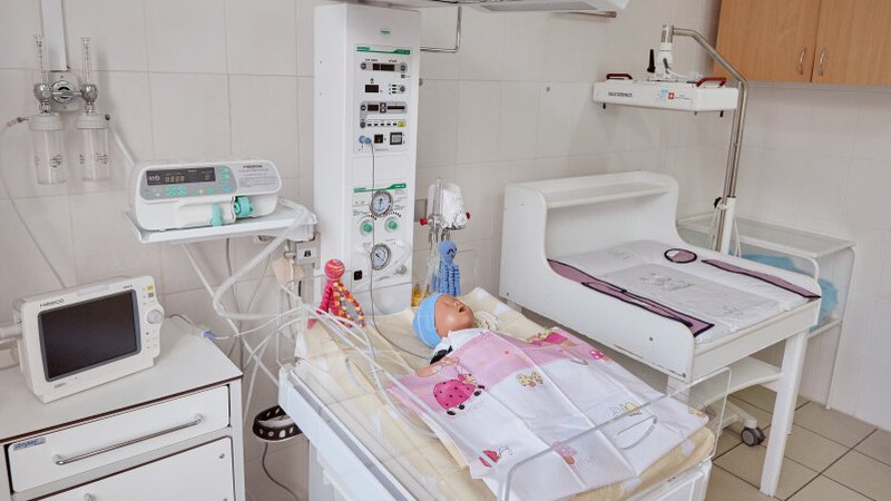 У Луцькому пологовому пацієнтів обстежуватимуть мобільною рентгенсистемою. ФОТО