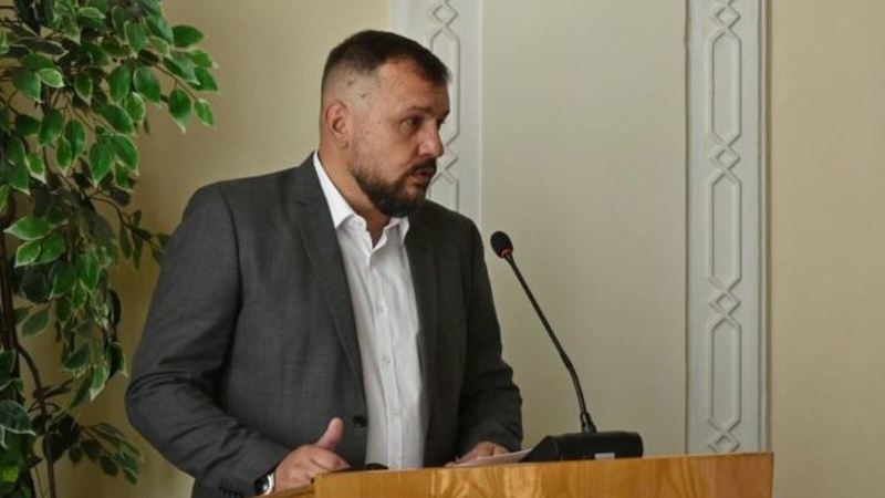 Ексдиректор Служби місцевих автодоріг преміював сам себе на 30 тисяч