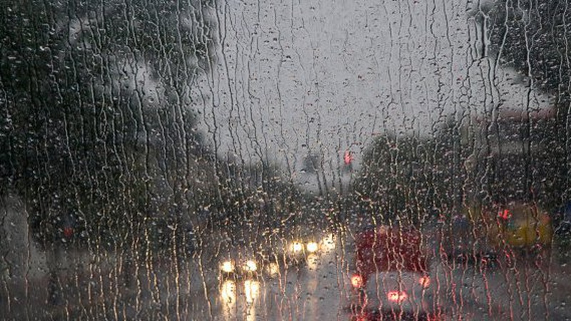 Опади не припиняються: де сьогодні в Україні будуть дощі та сніг (карта)