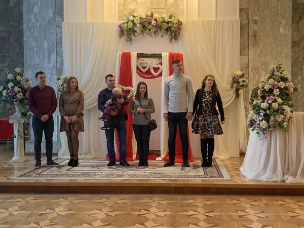 У Луцькому РАЦСі вдруге розписувалися закохані