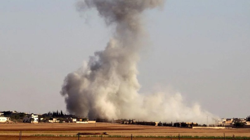 Російський снаряд впав на хлібзавод: є загиблі