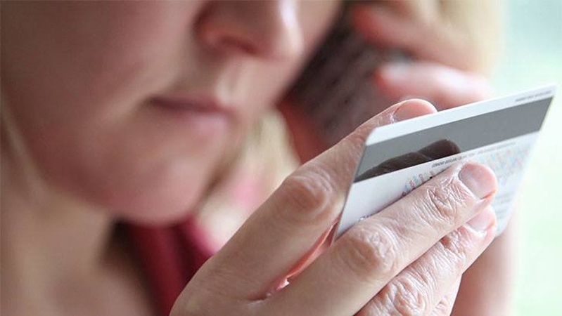 «Під час війни ви можете отримати соціальну допомогу»: волинян попереджають про шахрайські схеми