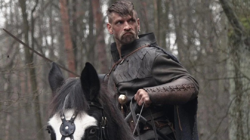 Від тяжких поранень на фронті помер відомий актор Василь Кухарський