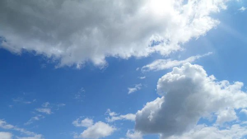 Мінлива хмарність, подекуди дощі: прогноз погоди на 22 липня