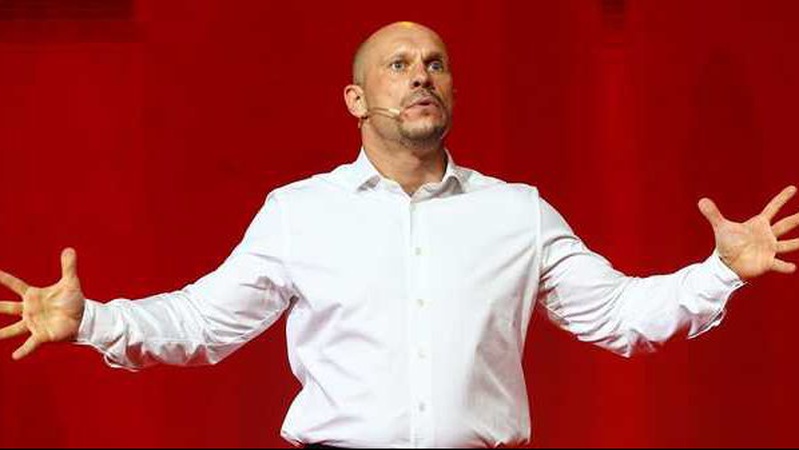 Ківу не позбавляли ступеня кандидата наук: у Міносвіти кажуть, що й не присуджували