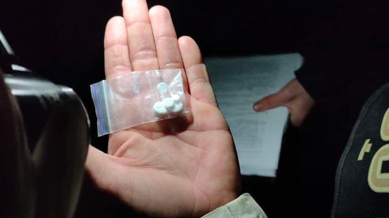 На Волині патрульні за допомогою чат-боту затримують збувачів наркотиків та виявляють закладки. ФОТО