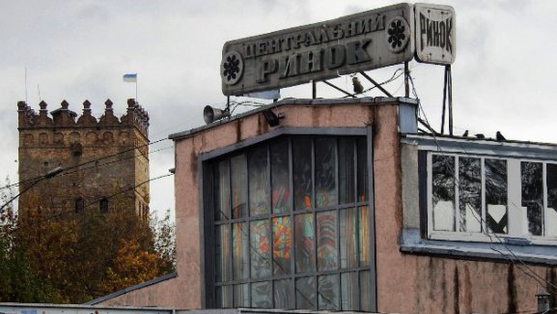 Мер Луцька Поліщук почув і підтримав підприємців ринку