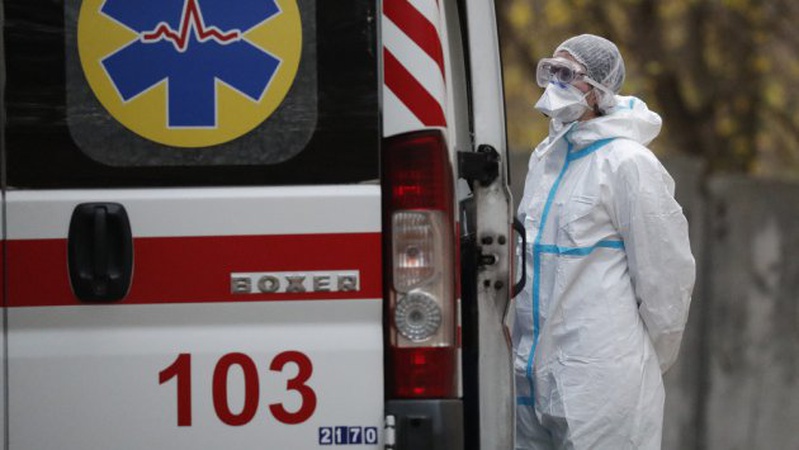 Коронавірус в Україні: за добу померли 178 людей