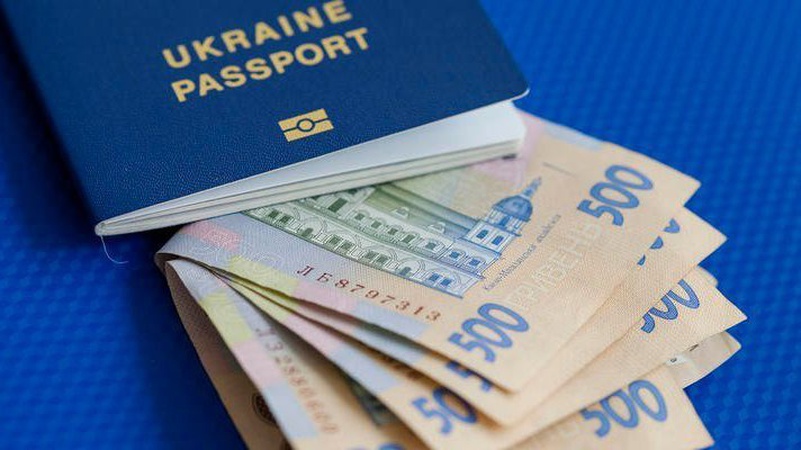 В'їзд до країн ЄС стане платним з 2024 року: безвіз не допоможе