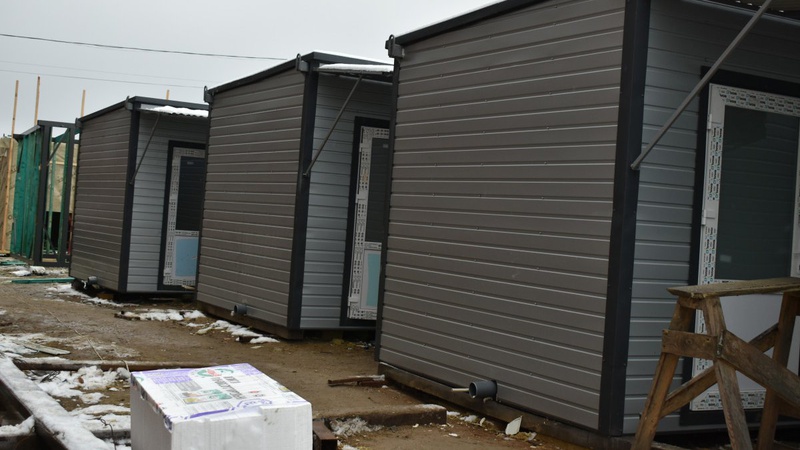 На Волині будують тимчасові будинки для переселенців
