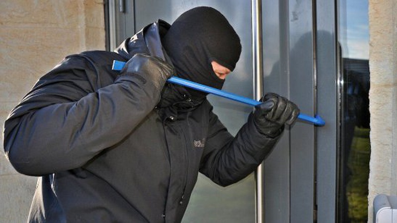 У волинянки з гаража вкрали велосипед