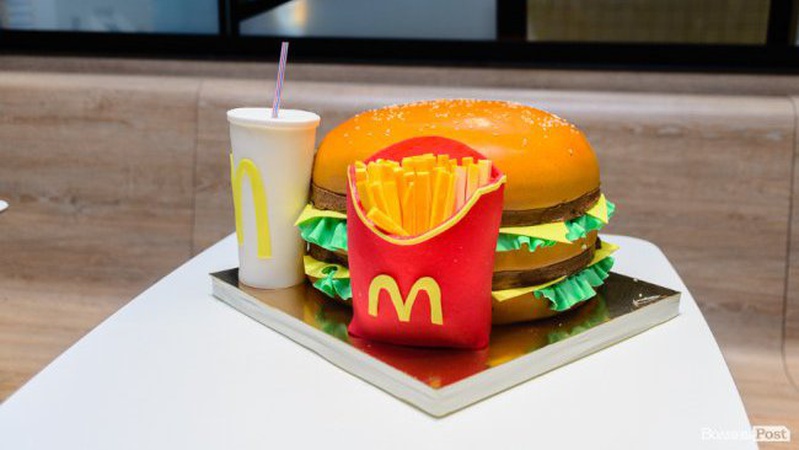 «МакДональдз» у Луцьку показали зсередини