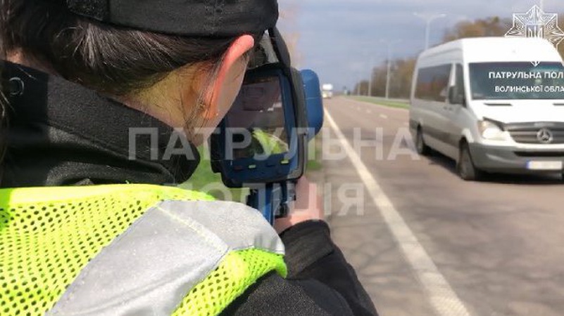 На Волині щодня ловлять близько сотні «шумахерів»