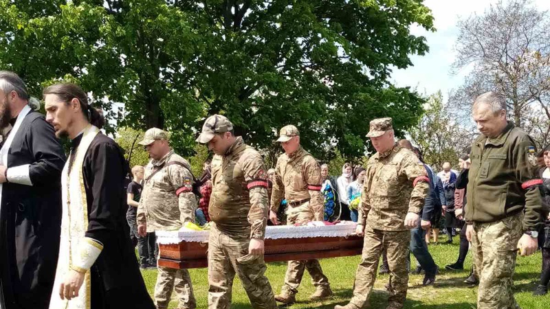 На Волині попрощалися із загиблим Героєм. ФОТО