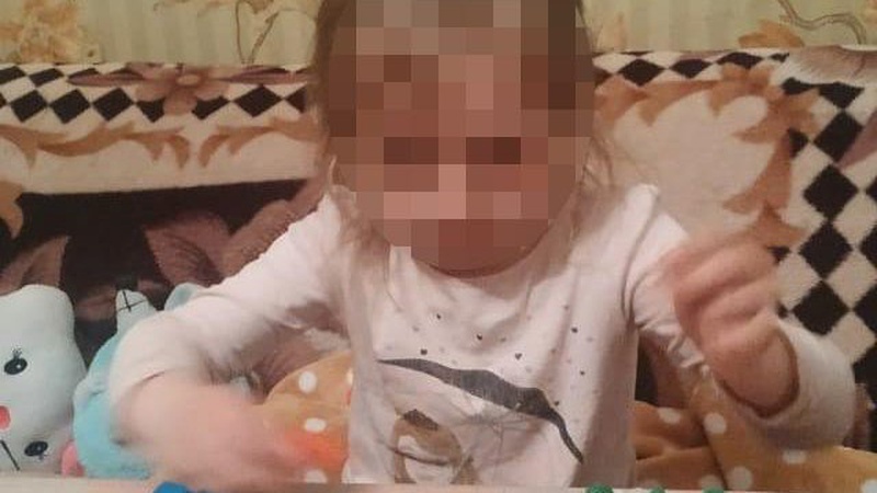 «Зігріла, переодягла, бо вона змокла», – волинянка прихистила дитину, яку розшукували сотні людей