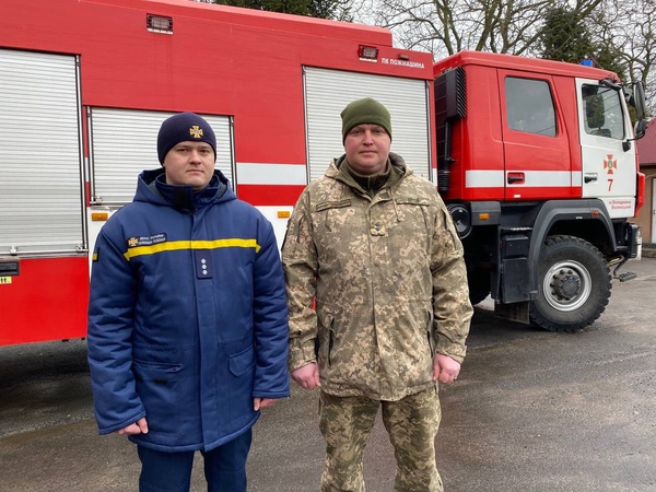 Із охопленого вогнем будинку у Володимирі винесли пенсіонерку