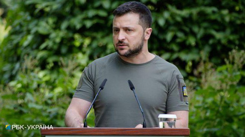 Зеленський вперше поговорив з новим прем’єром Британії: подробиці