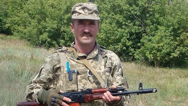 «Він хотів, щоб нащадки росли в добробуті»: спогади про загиблого Героя Василя Мельничука