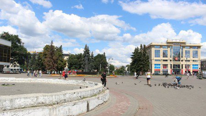 У центрі Луцька побили неповнолітнього хлопця