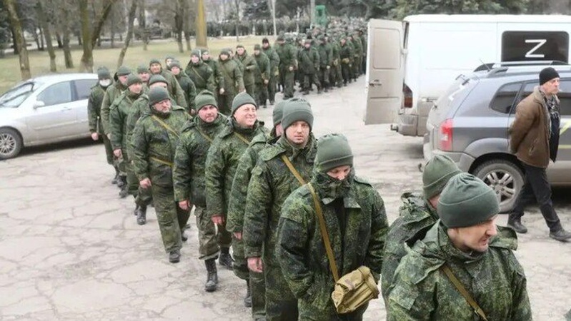 Мобілізованих росіян без підготовки кидають на лінію зіткнення, – Генштаб