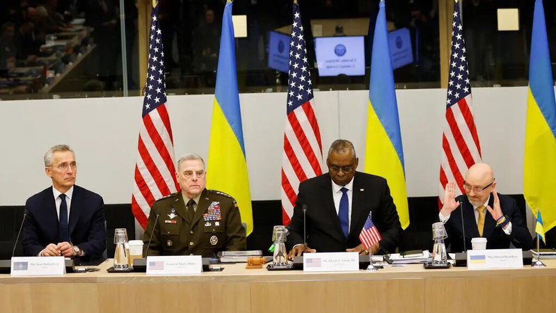 Підсумки Рамштайну-9: Україна отримає більше снарядів і систем ППО