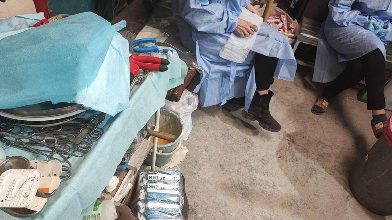 Потрібна негайна евакуація: міськрада показала моторошні фото госпіталю на Азовсталі