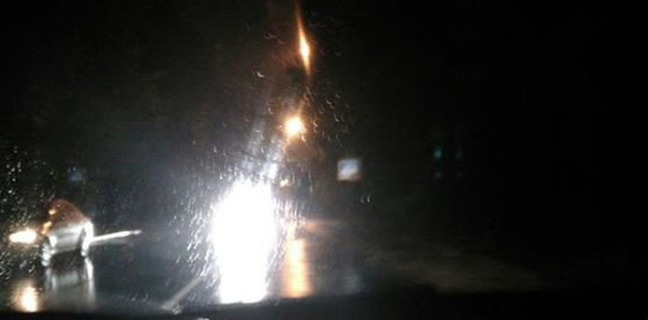 Волинські патрульні вночі ловили пішоходів, яких не видно на дорозі