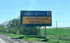В окупованому Херсоні пролунали вибухи: пишуть про удари по Антонівському мосту