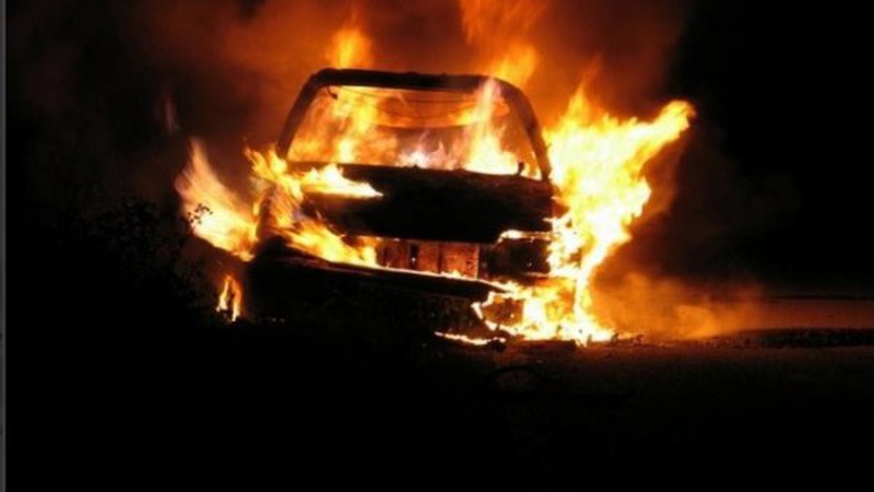 На Волині горів автомобіль та житловий будинок