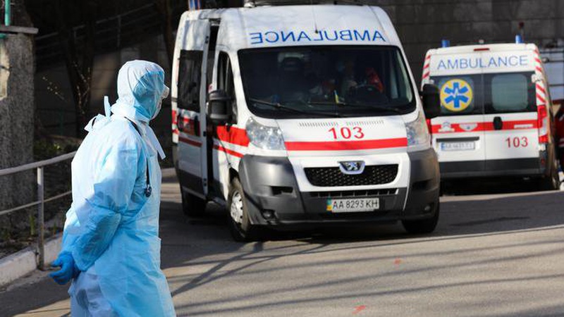 На Волині за добу 322 інфікування коронавірусом і 15 смертей: ситуація по області