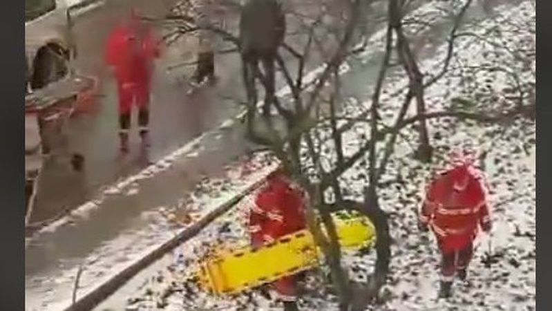 У Луцьку з вікна 9-го поверху випала жінка. ВІДЕО 18+