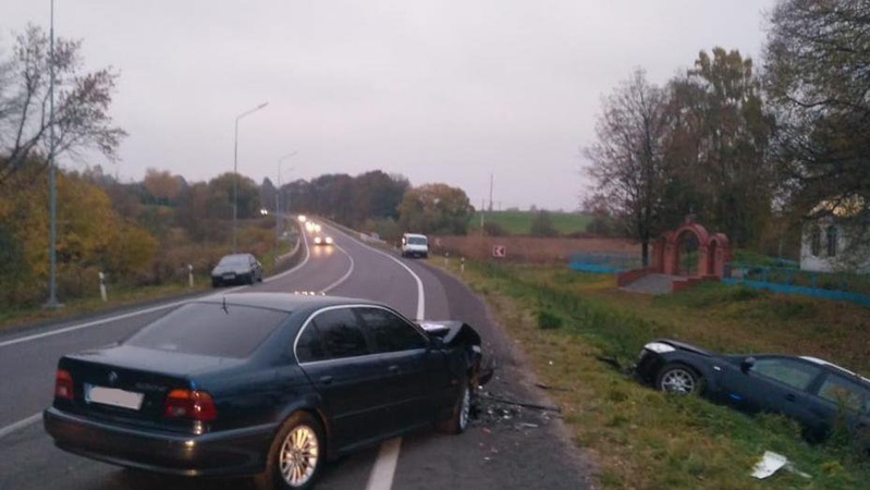 У Луцькому районі зіткнулися KIA та BMW, є постраждалі