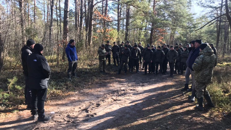 Понад 100 людей розшукують волинянина, який пішов на риболовлю і зник. ФОТО