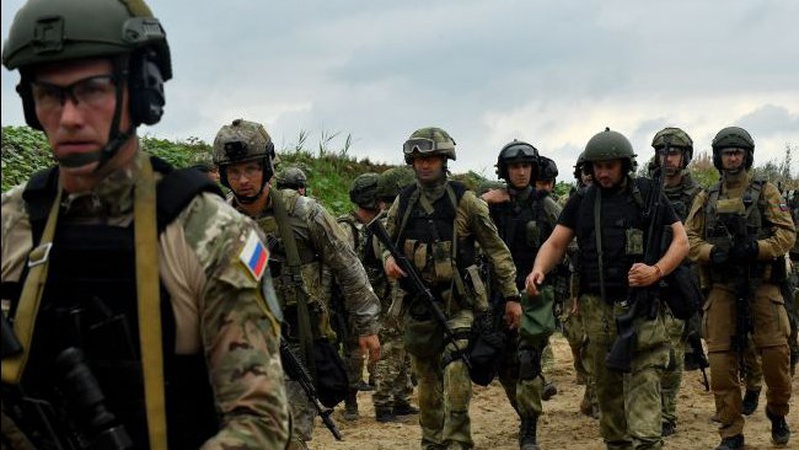 Стало відомо, скільки солдатів і техніки росія направить до білорусі