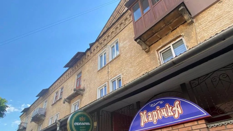 У селищі на Волині знову впав балкон