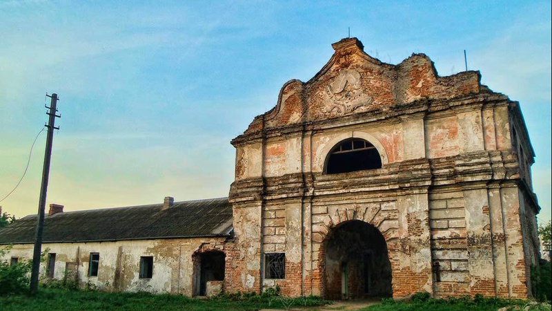 У власність громади на Волині передали архітектурну пам’ятку ХVІІІ століття