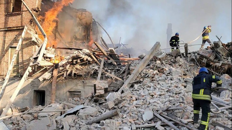 Окупанти скинули авіабомбу на школу Херсонщини, є жертви - ОВА