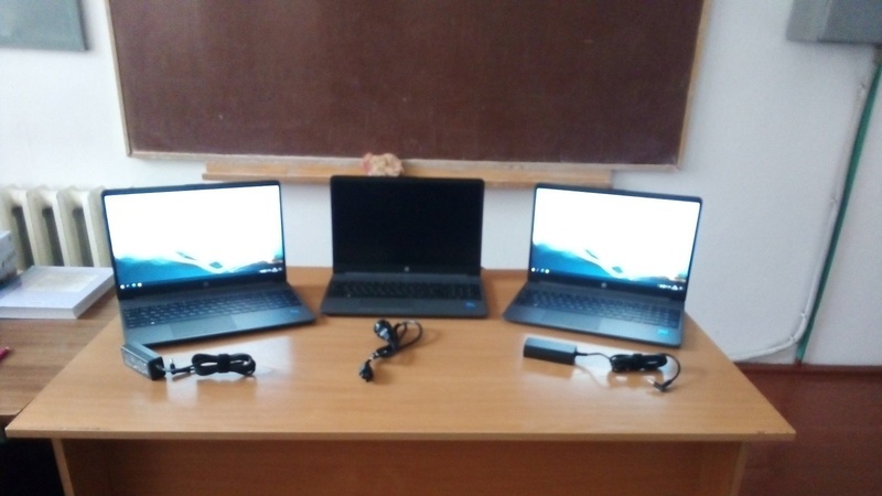 Навчальні заклади волинської громади отримали 17 ноутбуків