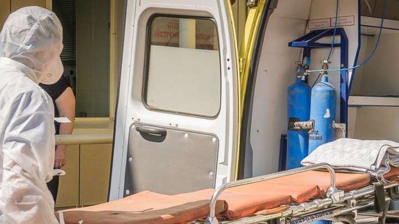 Кузін назвав кількість померлих після вакцинації проти коронавірусу