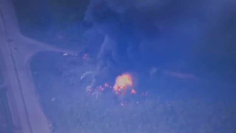 Артилеристи спалили рашистську колону з боєприпасами під Ізюмом. ВІДЕО