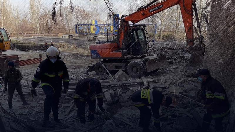 Кількість жертв ракетного обстрілу будівлі Миколаївської ОДА зросла до 28