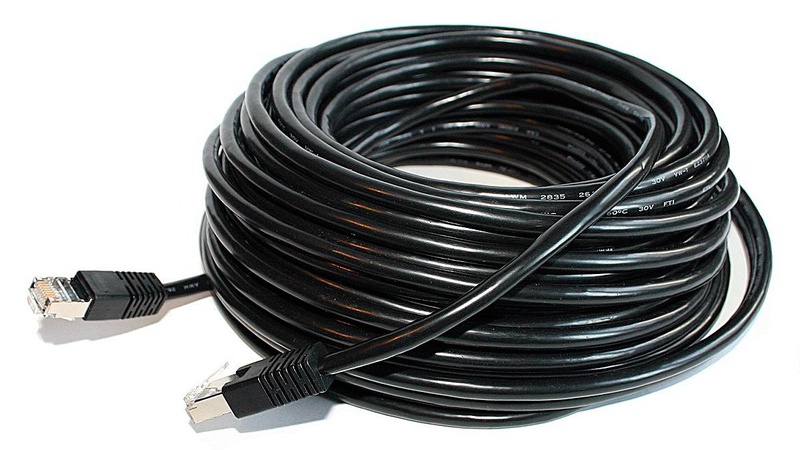 У Луцькому районі «на гарячому» застукали крадія кабеля